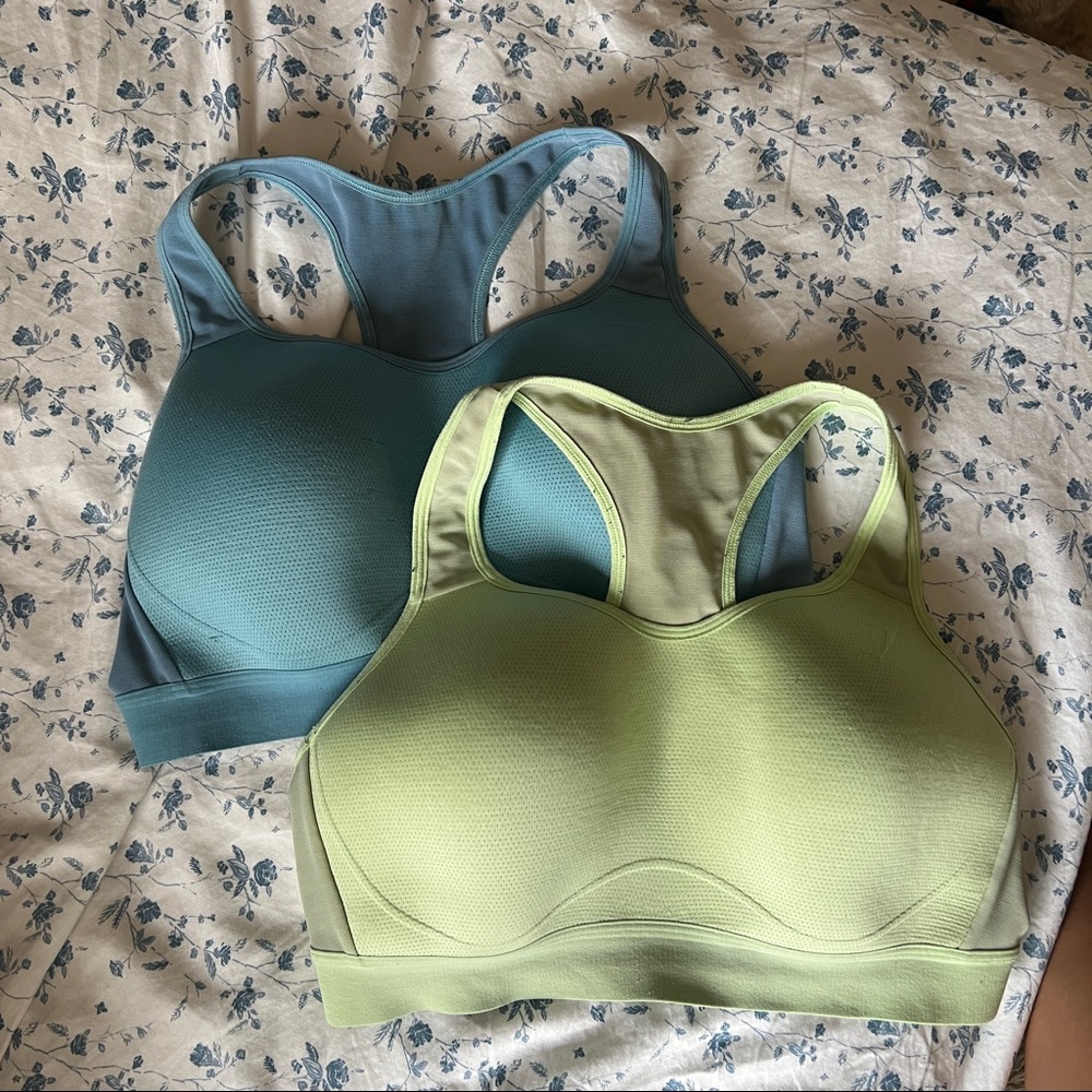 2 Gymshark LIGHTWEIGHT HIGH SUPPORT SPORTS BRA